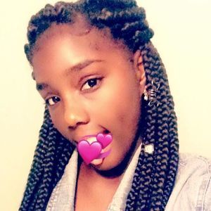 Meet your Posher, Christiana